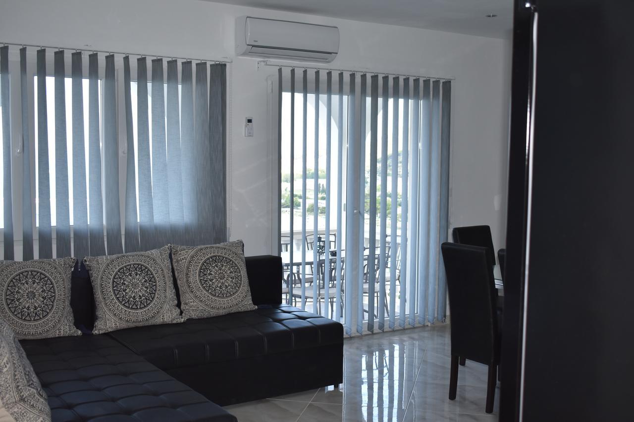 Apartament Apartman Horizont Omiš Zewnętrze zdjęcie